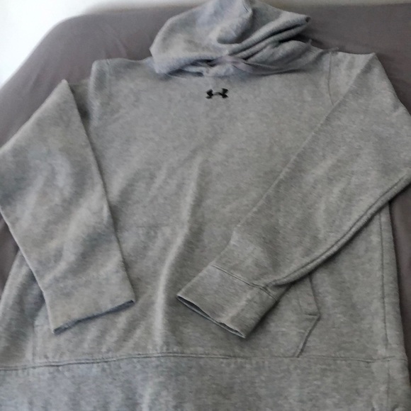 Under Armour Other - Under armour hoodie size S/M